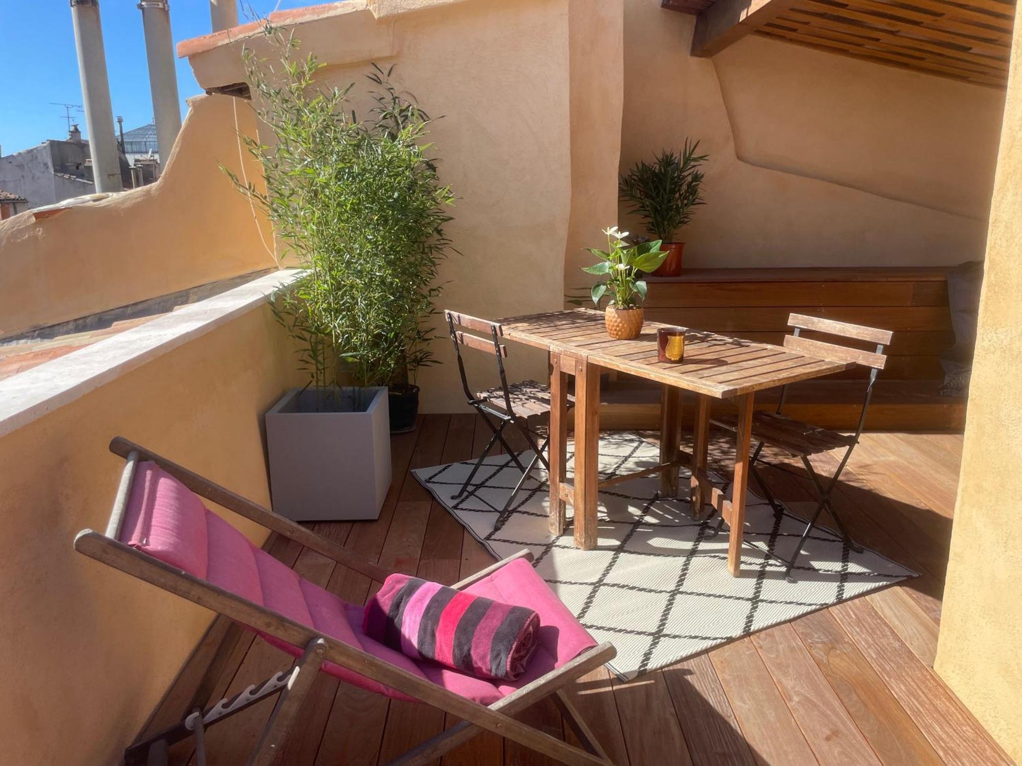 Le Pigeonnier - Un Voyage En Provence Daire Aix-en-Provence Dış mekan fotoğraf